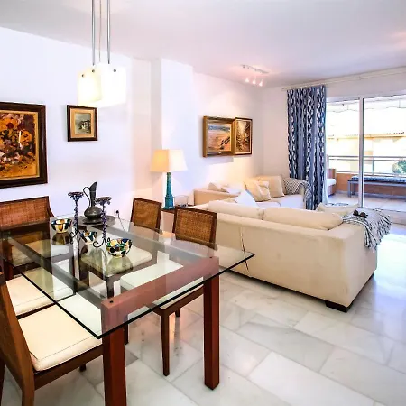 Jardines De Bolonia By Interhome Appartamento *