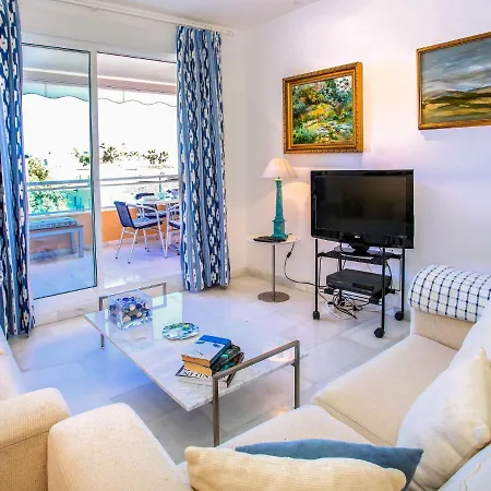 Appartamento Jardines De Bolonia By Interhome *