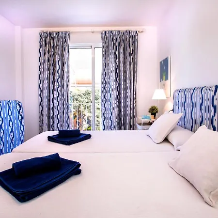 Jardines De Bolonia By Interhome Appartamento *