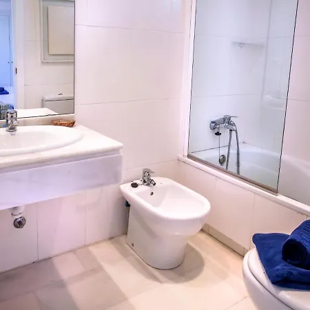 Appartamento Jardines De Bolonia By Interhome